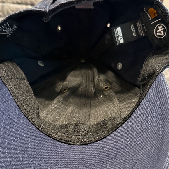 Carhartt Black Cap with Red and Blue Logo - Picture 4 of 6